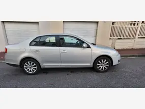 volkswagen-jetta-iii-2010-manual-85745-km-diesel-1