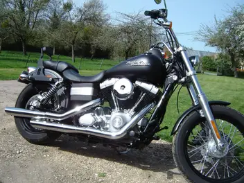 harley-davidson-dyna-street-bob-1584-2008-5700-km