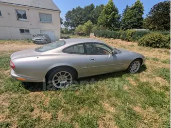 jaguar-xkr-coupe-2000-auto-129878-km-essence