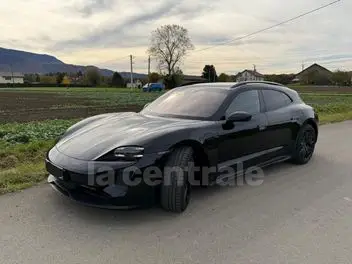 porsche-taycan-sport-turismo-2022-auto-66000-km-électrique