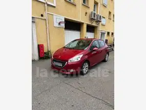 peugeot-208-2015-manual-193000-km-diesel-1