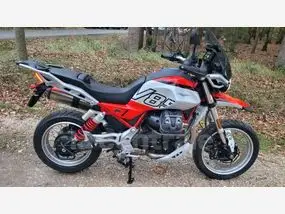 moto-guzzi-v85-tt-850-2025-300-km-1