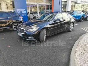 infiniti-q50-2016-manual-80600-km-diesel-1