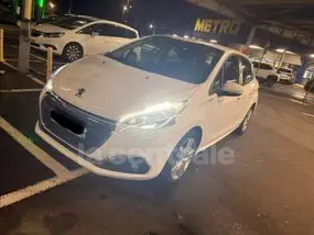 peugeot-208-phase-2-2018-manual-66000-km-essence-1