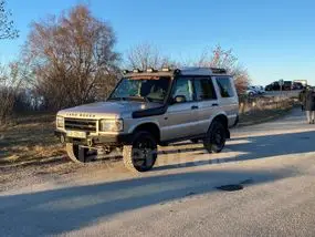 land-rover-discovery-2001-manual-211000-km-diesel-1