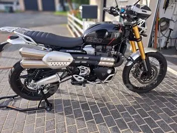 triumph-scrambler-1200-2024-manual-2200-km-essence