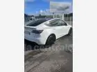 tesla-model-y-2022-auto-107000-km-électrique-3