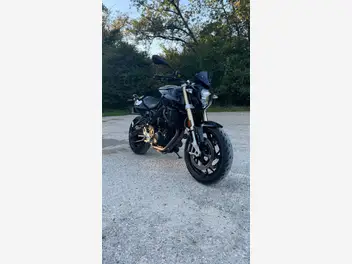 bmw-f-800-2018-32000-km