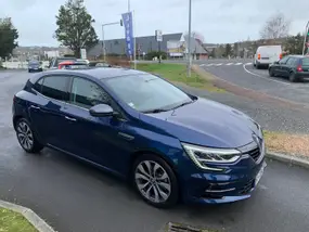 renault-megane-iv-phase-2-2021-auto-25200-km-essence-1