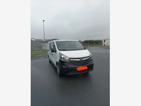 opel-vivaro-ii-2017-manual-143000-km-diesel-1