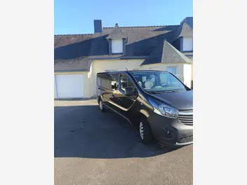 opel-vivaro-ii-2018-manual-240000-km-diesel