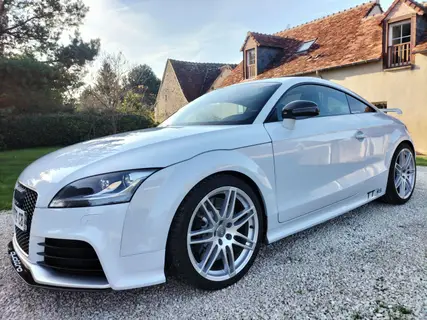 AUDI TT RS