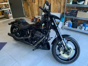 harley-davidson-softail-breakout-1868-2016-17000-km-1