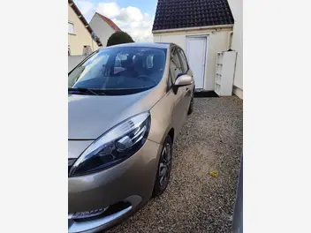 renault-scenic-iii-phase-2-2014-manual-153000-km-diesel