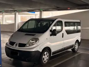 renault-trafic-2-passenger-2013-manual-265000-km-diesel-1