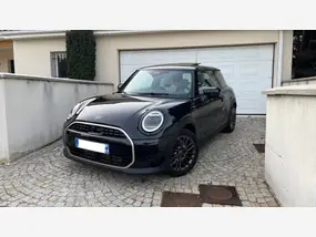 mini-iv-3p-2025-auto-3950-km-essence-1