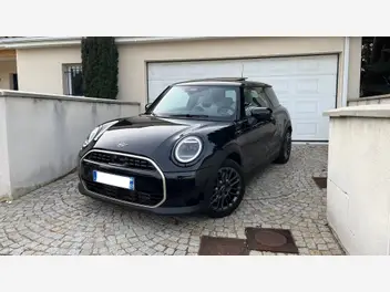 mini-iv-3p-2025-auto-3950-km-essence