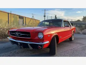 ford-mustang-coupe-1965-auto-100000-km-essence-1