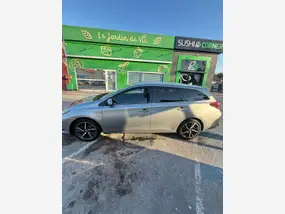toyota-auris-ii-touring-sports-phase-2-2017-auto-172000-km-hybrides-1