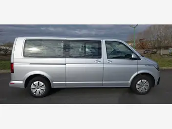 volkswagen-caravelle-t6-2024-manual-37000-km-diesel