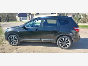 nissan-qashqai-+2-phase-2-2014-manual-170000-km-diesel-1