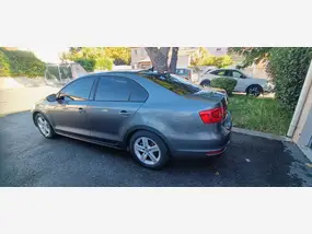 volkswagen-jetta-iv-2011-manual-170320-km-diesel-1