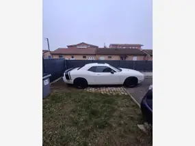 dodge-challenger-2-2010-auto-125000-km-essence-1