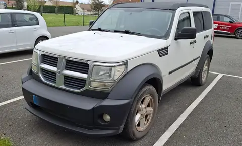 DODGE NITRO