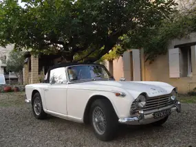 triumph-tr-4-1967-manual-106000-km-essence-1