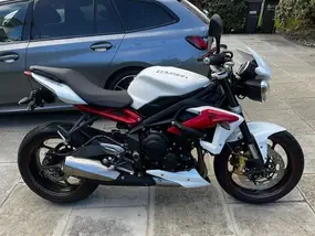 triumph-street-triple-675-2013-6603-km-1