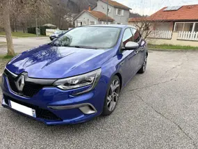 renault-megane-iv-2015-auto-79885-km-essence-1