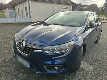 renault-megane-iv-2018-auto-104700-km-essence