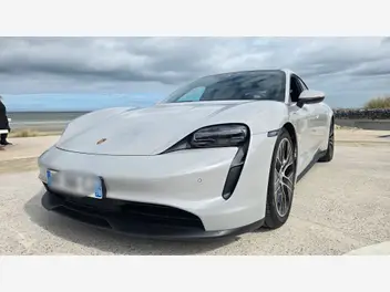 porsche-taycan-2021-auto-75000-km-électrique
