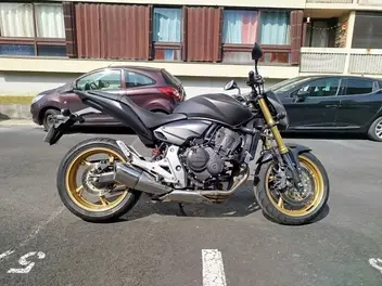 honda-cb-hornet-600-2014-13900-km