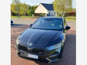 skoda-octavia-iv-combi-rs-2023-auto-126000-km-essence-1