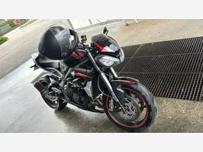triumph-street-triple-765-2022-16600-km-1