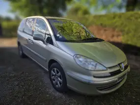 peugeot-807-2008-manual-244625-km-diesel-1