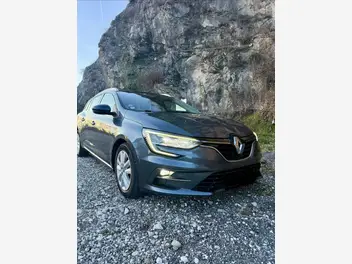 renault-megane-iv-estate-phase-2-2021-auto-127000-km-hybrides