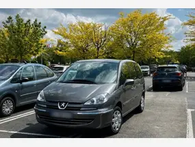 peugeot-807-2009-manual-257000-km-diesel-1