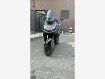 honda-adv-350-2022-44000-km