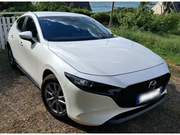 mazda-3-iv-phase-2-2025-auto-9300-km-essence