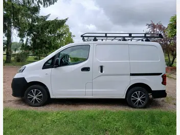 nissan-nv200-2018-manual-200000-km-diesel