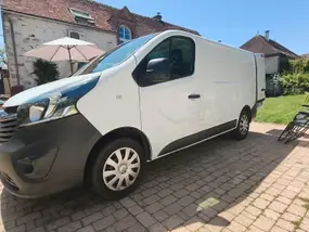opel-vivaro-2015-manual-156300-km-diesel-1
