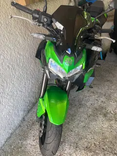KAWASAKI Z 900