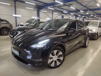 tesla-model-y-2022-auto-62733-km-électrique