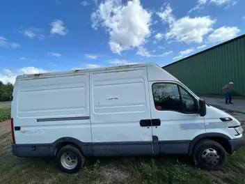 iveco-daily-3-2006-manual-173000-km-diesel