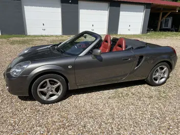 TOYOTA