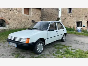 PEUGEOT