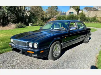 JAGUAR DAIMLER (2) SIX 4.0 CENTURY BVA