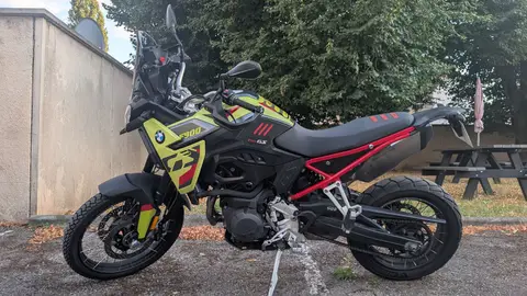 BMW F900 XR